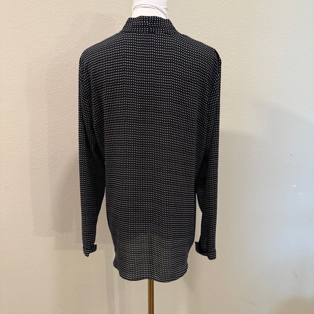 Ann Taylor Polka Dot Long Sleeve V Neck Career Blouse Office Work Medium Drape - Picture 3 of 9